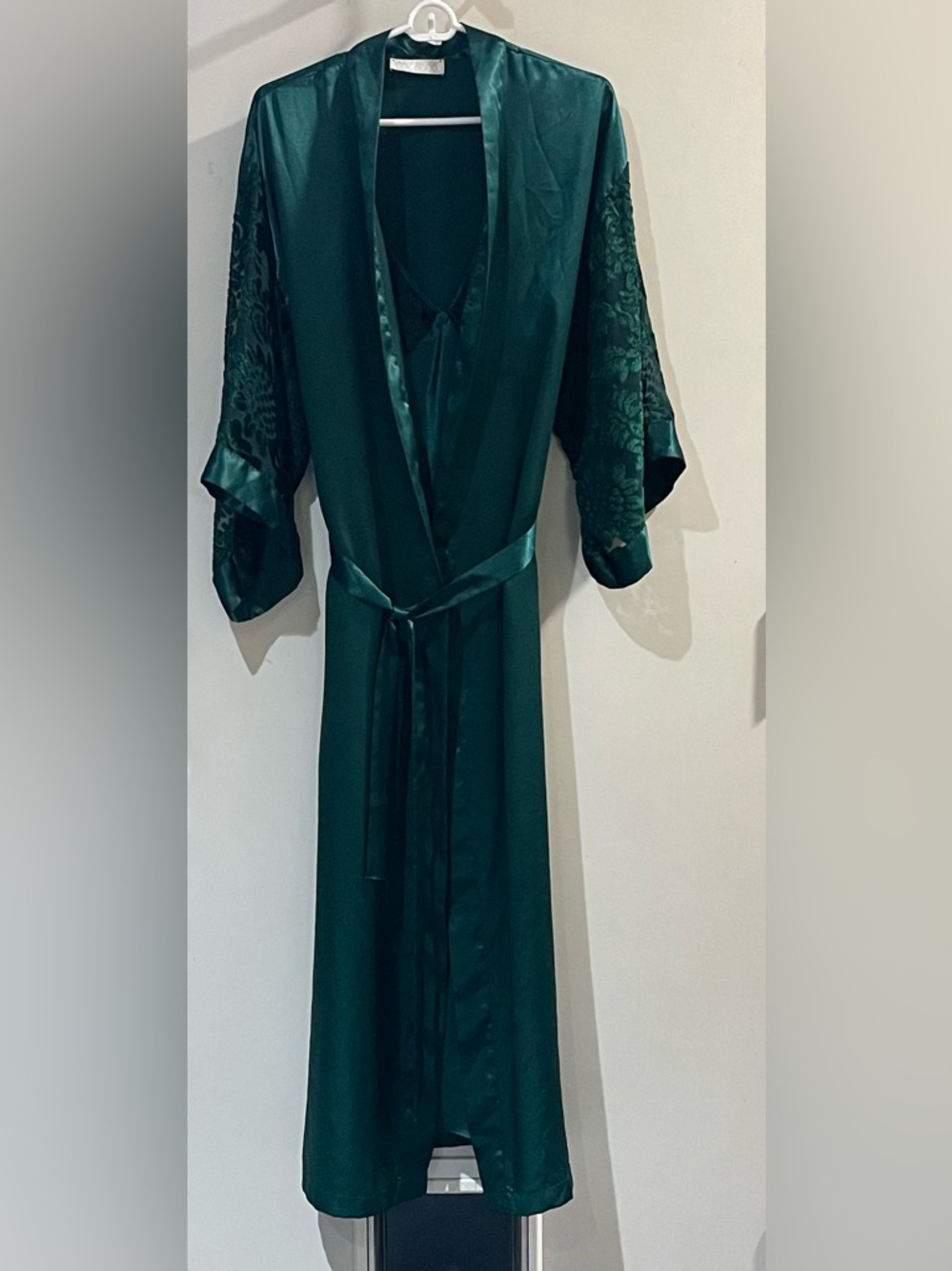 VTG Val Mode Silk Emerald Green Lingerie Long Satin Robe and night gown